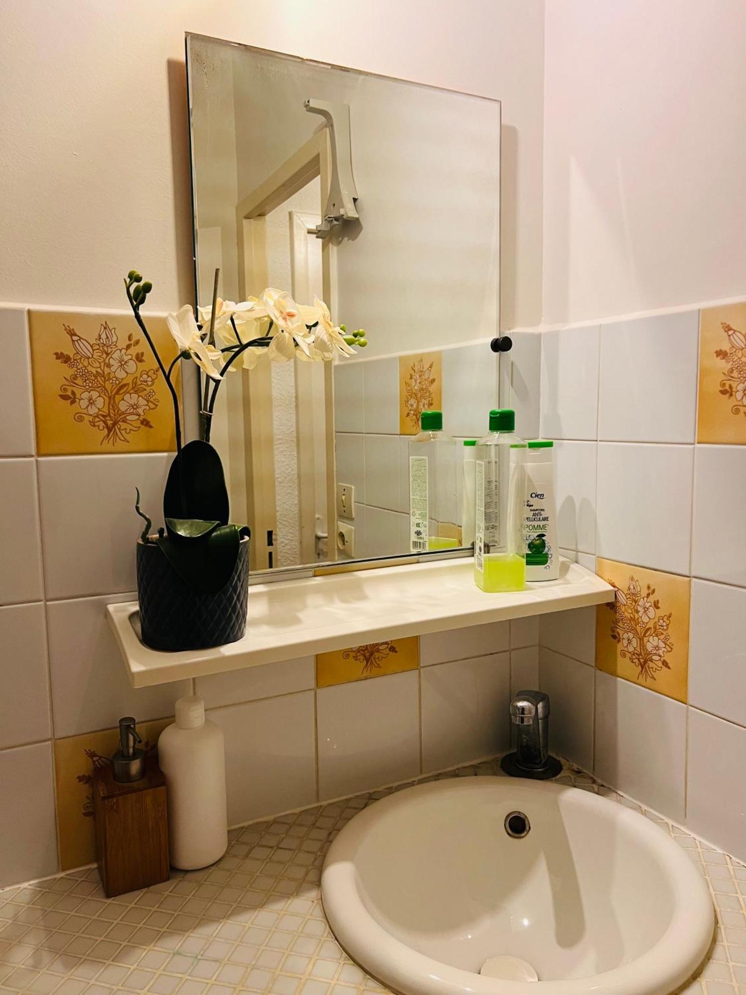 La Cachette Apartment *